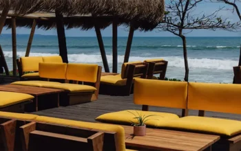 best sunset in seminyak potatohead beach club – golden hour ocean view with tropical vibes and beach club atmosphere